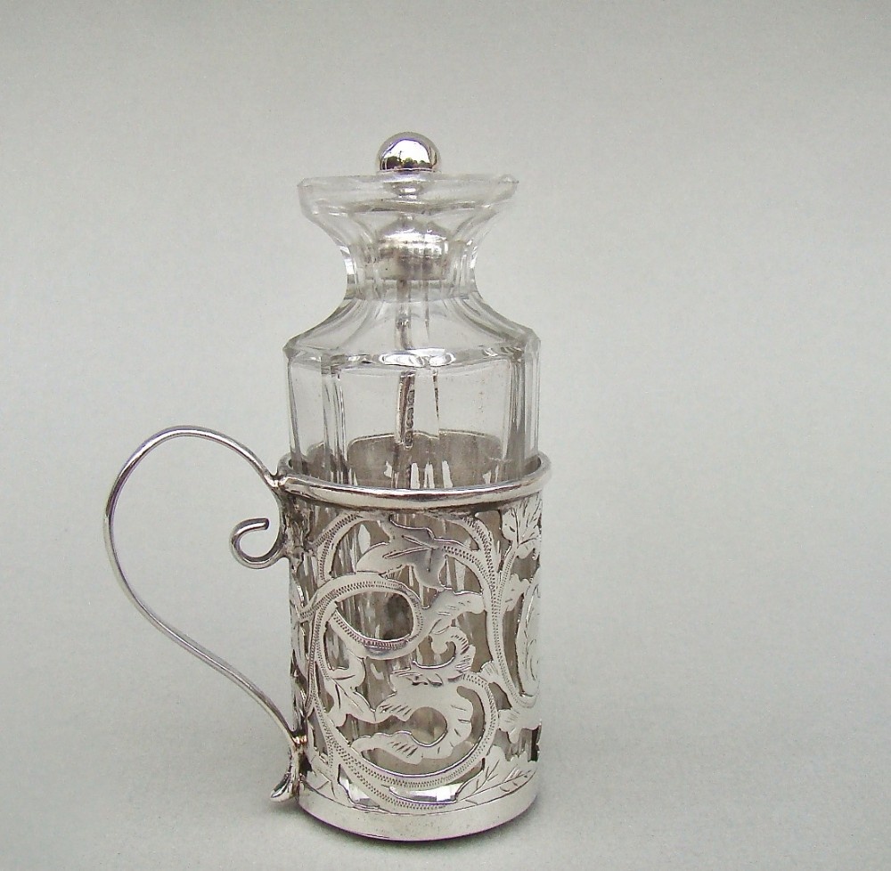edwardian silver cayenne pepper jar spoon by levi salaman birmingham 1900
