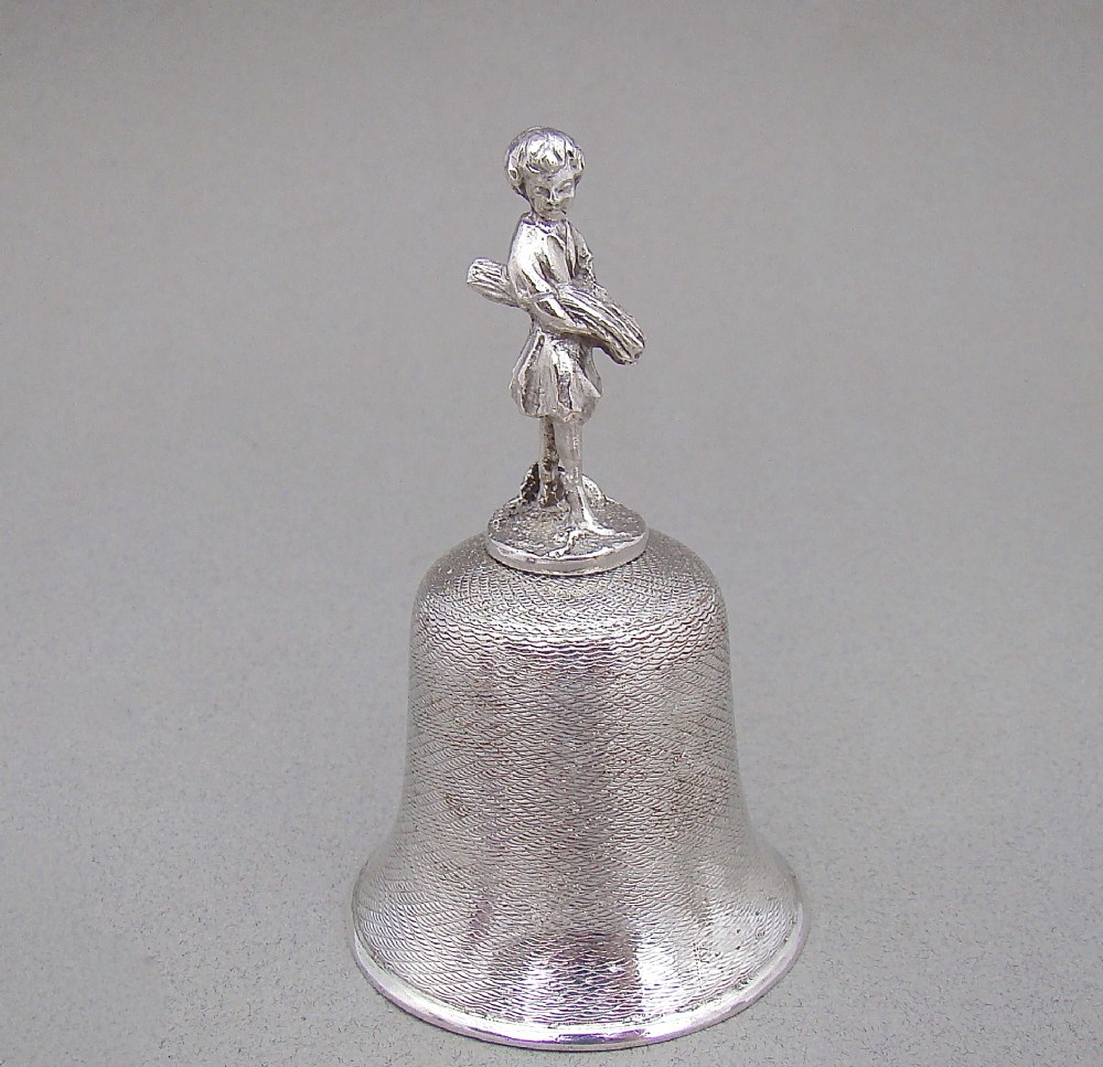 george v solid silver table bell chester 1923