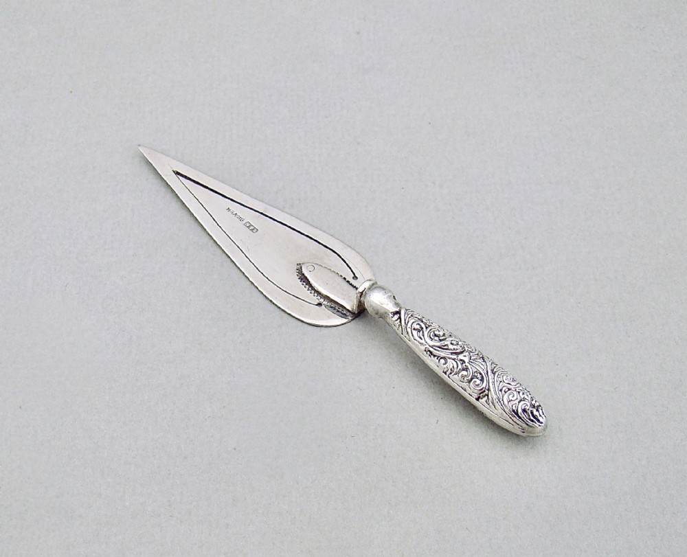 edwardian silver trowel shaped bookmark by crisford norris birmingham circa 1900