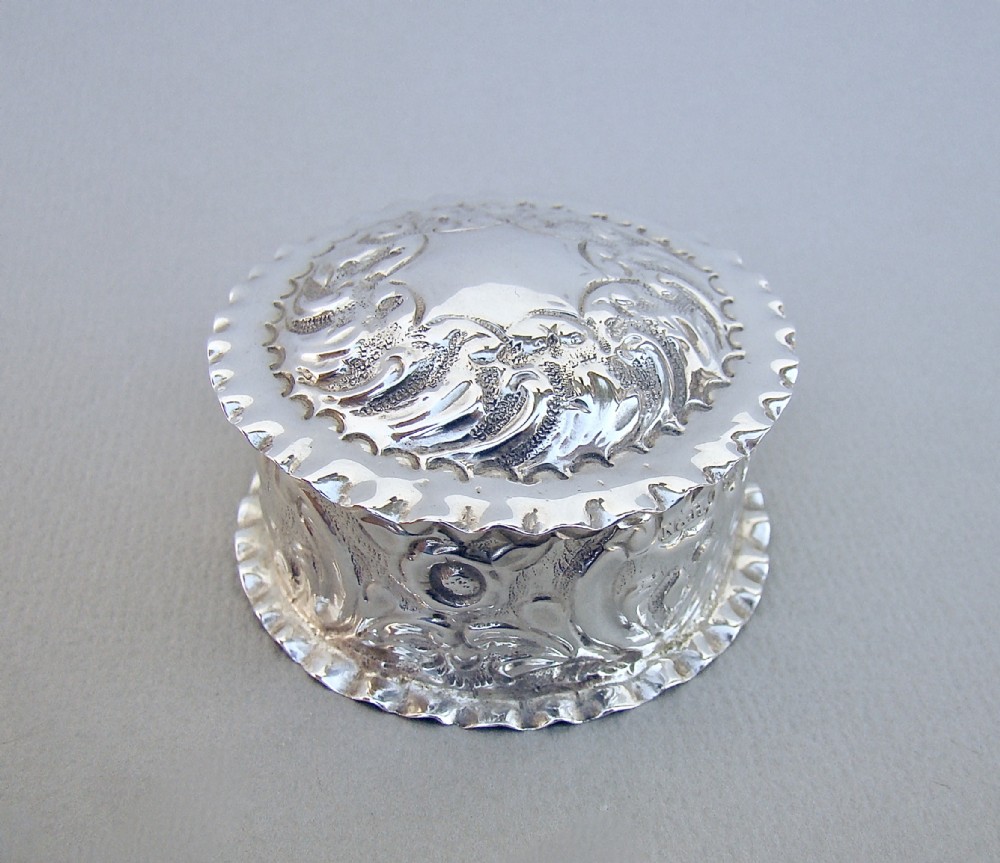 victorian silver trinket box by nathan hayes birmingham 1894