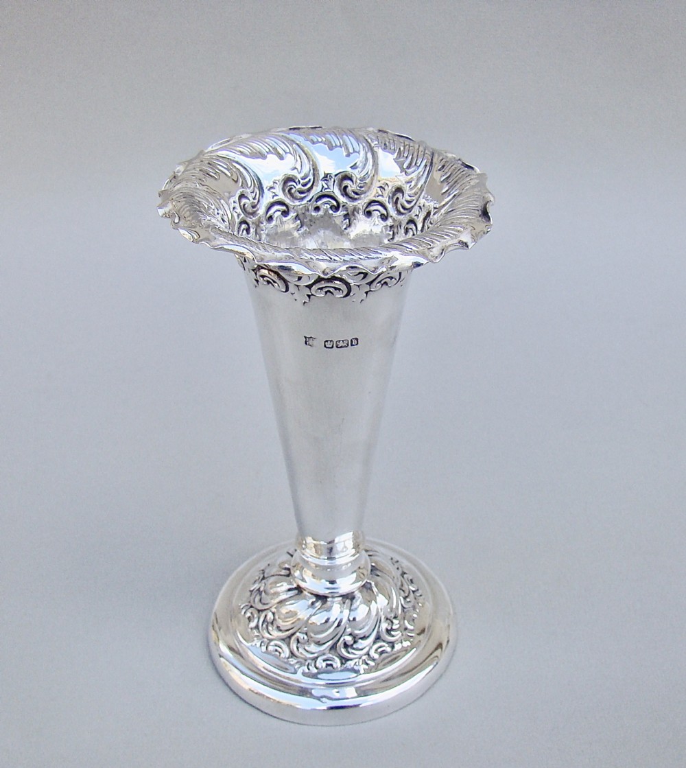 victorian solid silver vase by the fenton brothers sheffield 1900