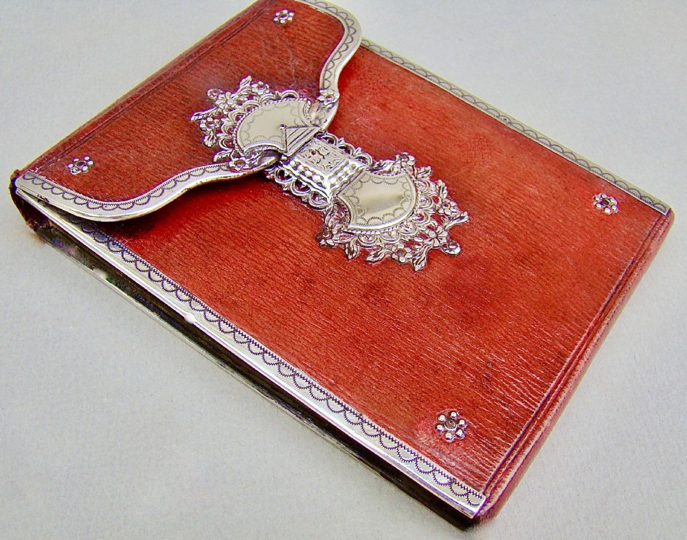 rare georgian silver mounted red leather sewing etui or needle case circa 1795