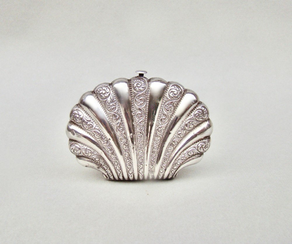 exquisite victorian silver shell shaped coin purse circa 1880
