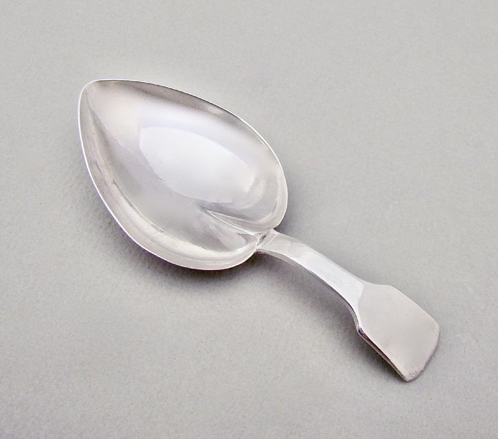 exquisite georgian silver heartshaped caddy spoon by joseph taylor birmingham 1815