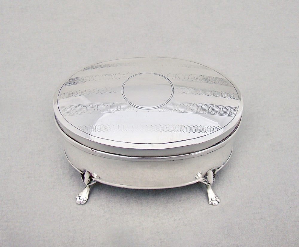 george v solid silver jewellery box by clark sewell chester 1922