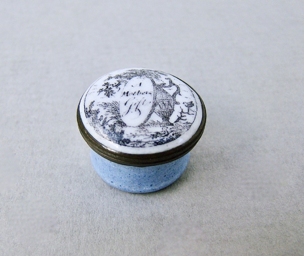 exquisite georgian staffordshire bilston enamel patch box circa 1780